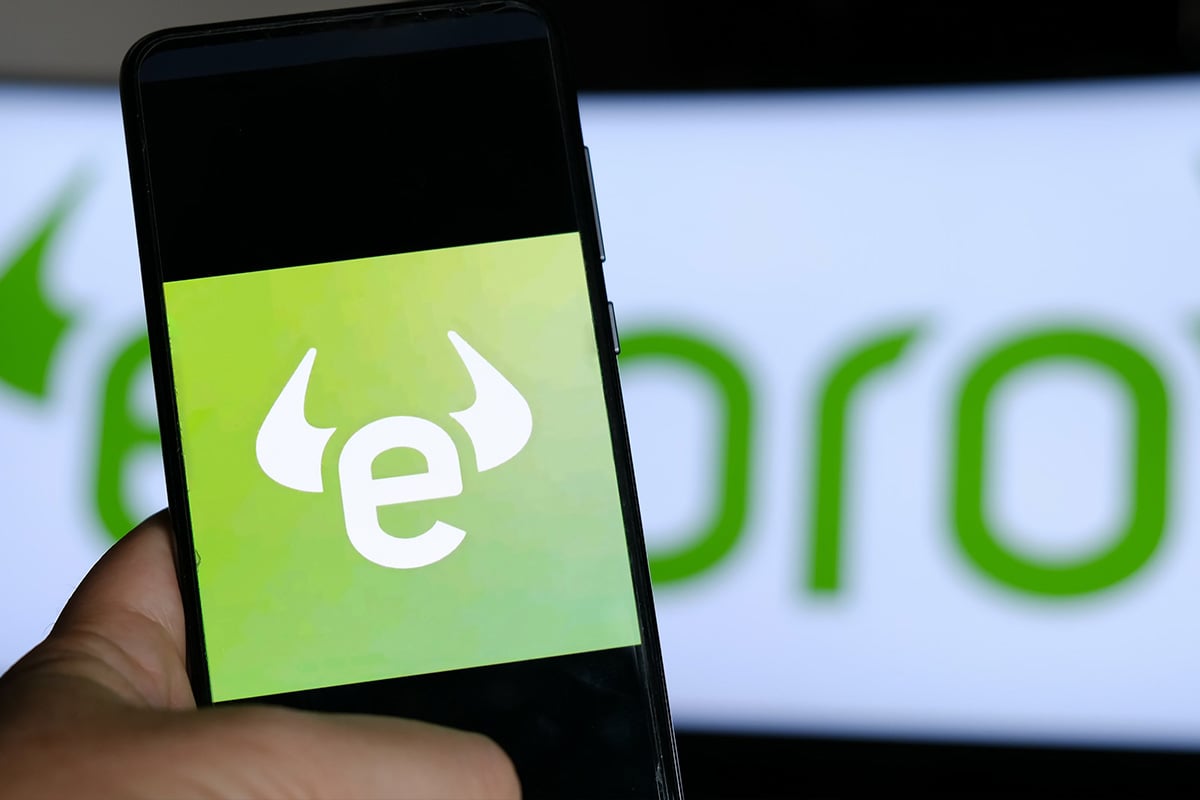 eToro Takes on Robinhood: $620M IPO Sets Stage for Trading Platform Battle