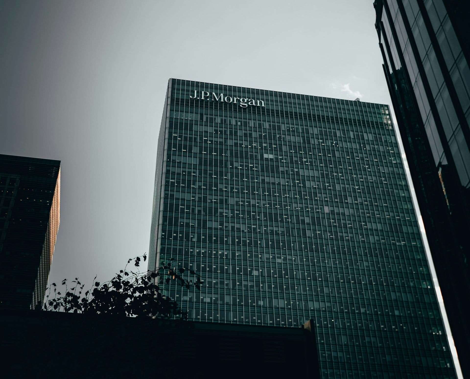 JPMorgan building (IKECHUKWU JULIUS UGWU/Unsplash)