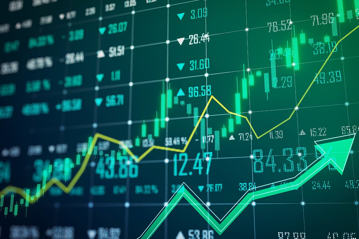 April Jobs Report: Tariff Uncertainty and Economic Cooling Ahead